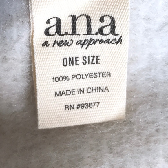 a.n.a Xl Fringe Oblong Cold Weather Scarf Cast Stone White - Picture 6 of 8